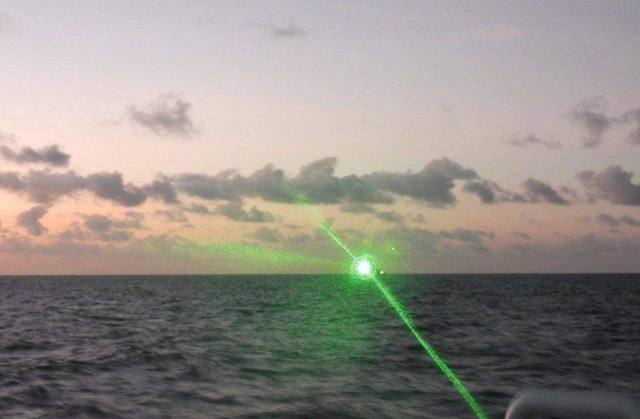 Çin gemisine yeşil lazer masrafı: "Mürettebat geçici körlük yaşadı"