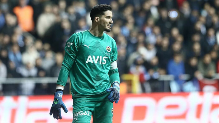 Altay Bayındır: Taraftarlarımızı hep yanımızda istiyoruz