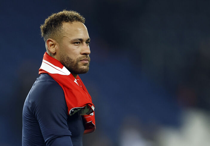 PSG'de Neymar, sakatlığı sezon nedeniyle kapattı