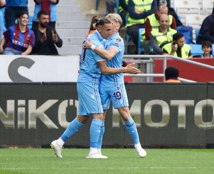 Trabzonspor, evinde Adana Demirspor'u yendi