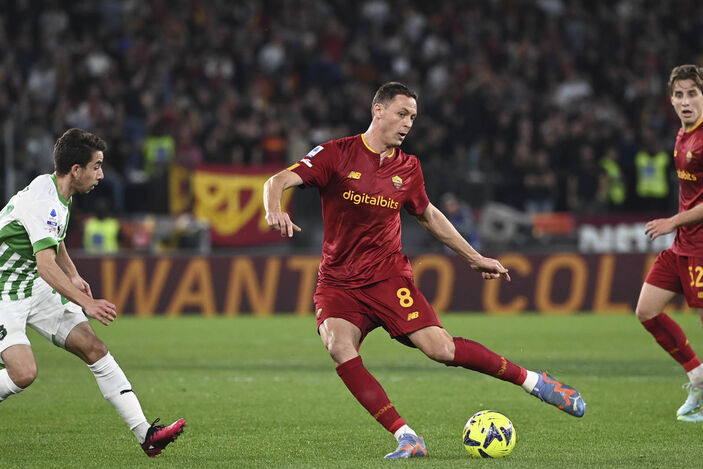 7 gollü maç çılgın maç Roma'nın konuk olduğu Sassuolo'ya yenildi