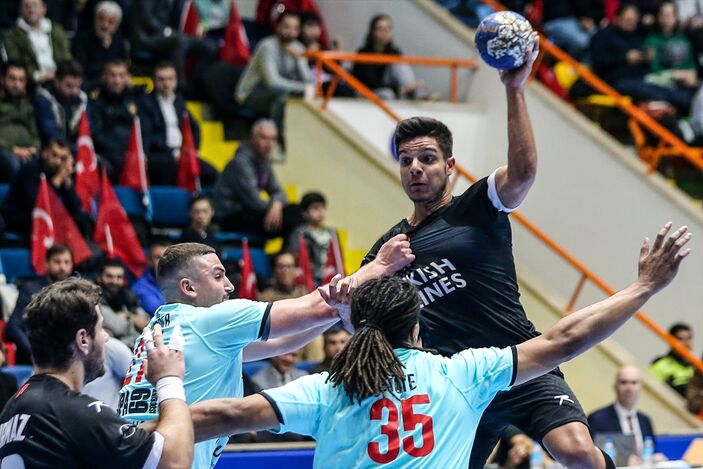 Hentbol Milli Takımımız, Lüksemburg'u devirdi