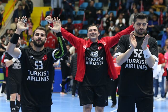 Hentbol Milli Takımımız, Lüksemburg'u devirdi