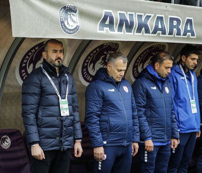 Altınordu, Gökhan Ünal ile boşlukları ayırdı