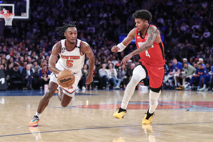 New York Knicks, Houston Rockets'ı farklı geçti
