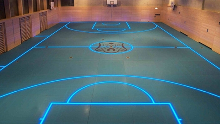 Basketbolda maçlar ilk kez cam zemin üzerinde oynanacak