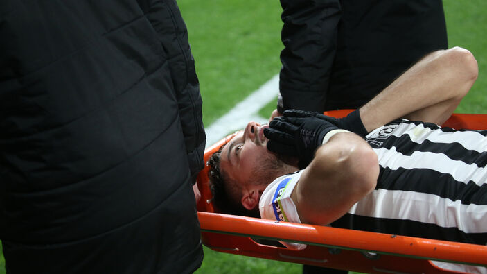 Beşiktaş'ta Tayyip Talha Sanuç sakatlandı