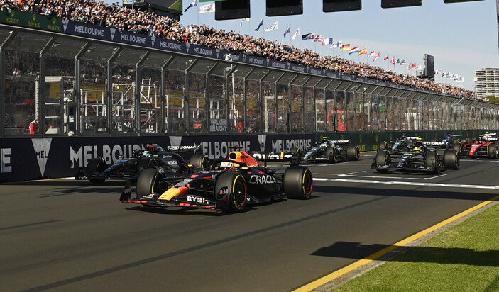 Avustralya Grand Prix'sini Max Verstappen kazandı