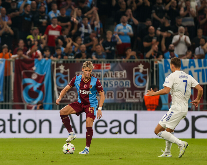 Jens Stryger Larsen: Yaşadığımız tek duygu hayallerimizi paylaşmak