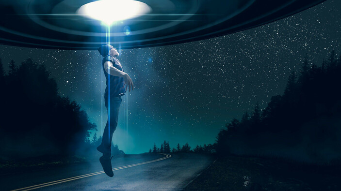 2050 yılında Dünya: Çip takım, uzaylılarla temasa geçeceğiz