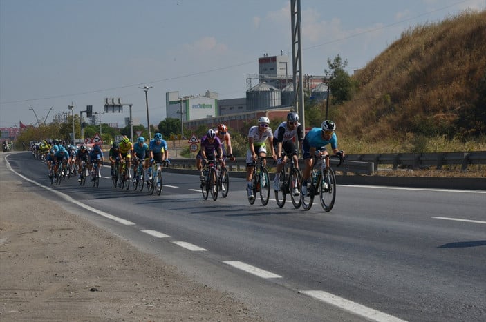 Tour of Turkey Selçuk-Manisa-İzmir etabının galibi Jay Vine oldu