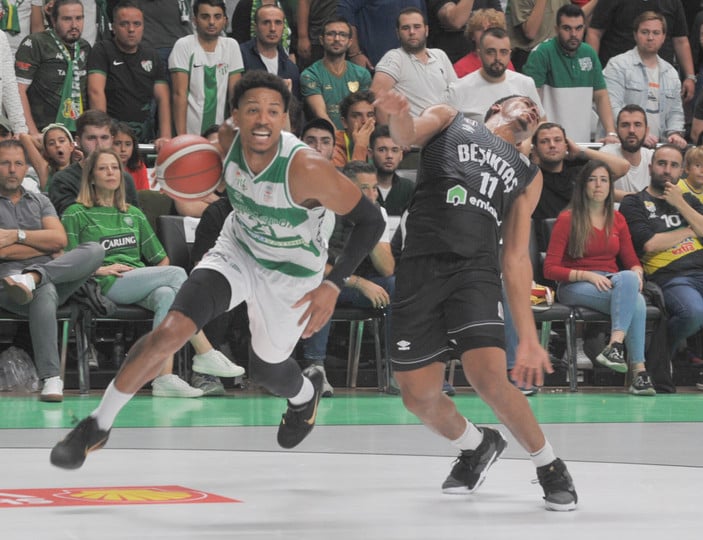 Bursaspor, sahasında Beşiktaş'ı mağlup etti